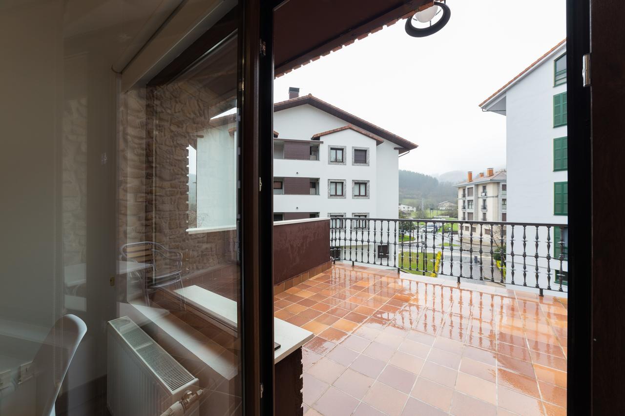 Petit Goierri Hotell Ormáiztegui Exteriör bild