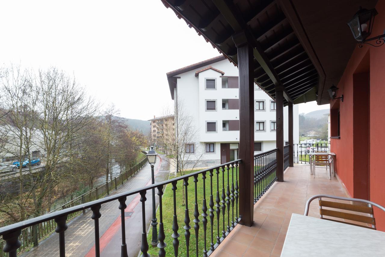 Petit Goierri Hotell Ormáiztegui Exteriör bild