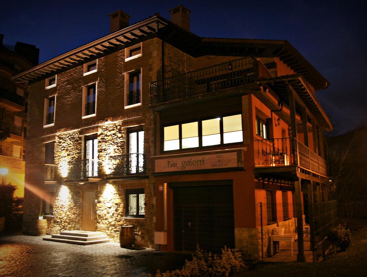 Petit Goierri Hotell Ormáiztegui Exteriör bild